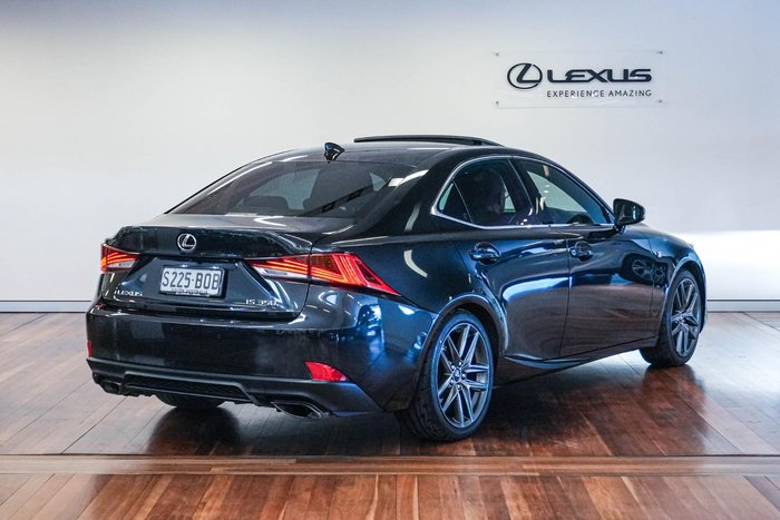 2017 Lexus IS 350 F Sport