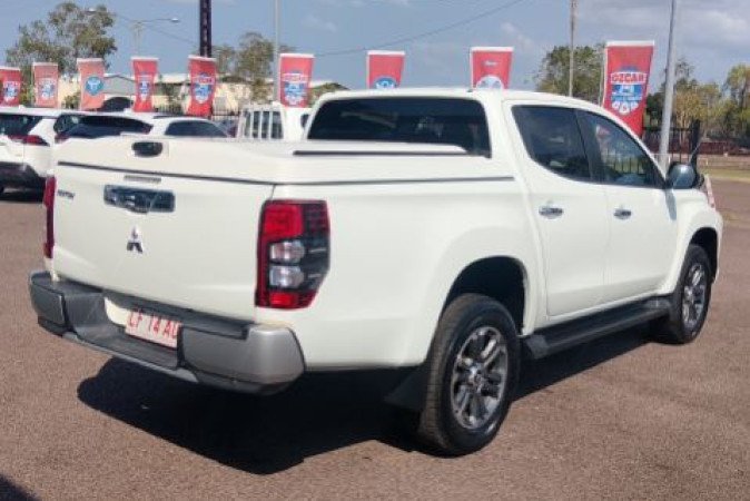 2022 MITSUBISHI TRITON GLS (4x4)