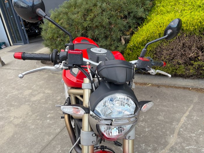 2013 DUCATI MONSTER 696 20th ANN Red