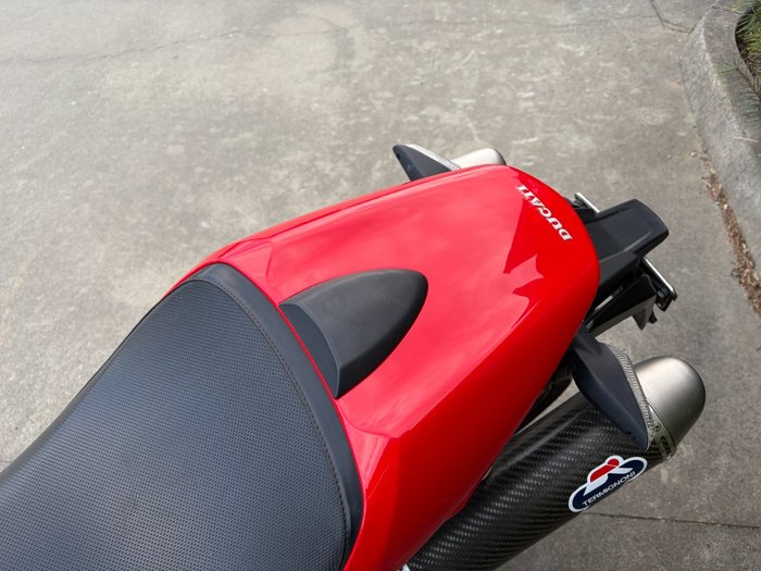 2013 DUCATI MONSTER 696 20th ANN Red