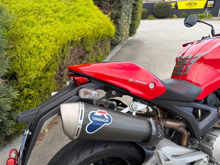 2013 DUCATI MONSTER 696 20th ANN Red