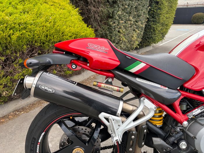 2006 DUCATI MONSTER S2R Red