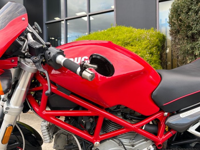 2006 DUCATI MONSTER S2R Red