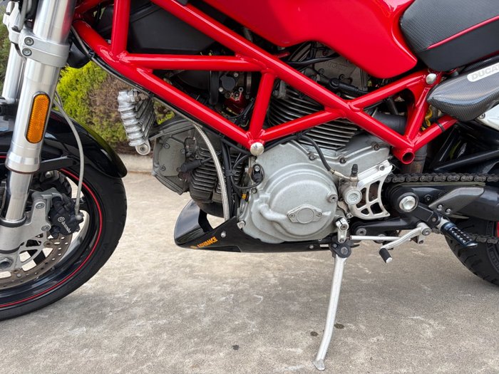 2006 DUCATI MONSTER S2R Red