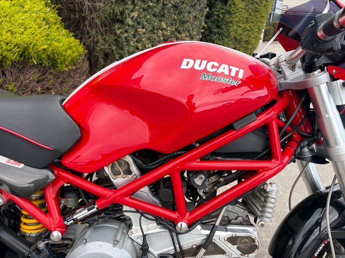 2006 DUCATI MONSTER S2R Red
