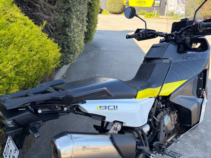 2022 Husqvarna NORDEN 901
