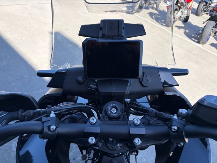 2022 Husqvarna NORDEN 901