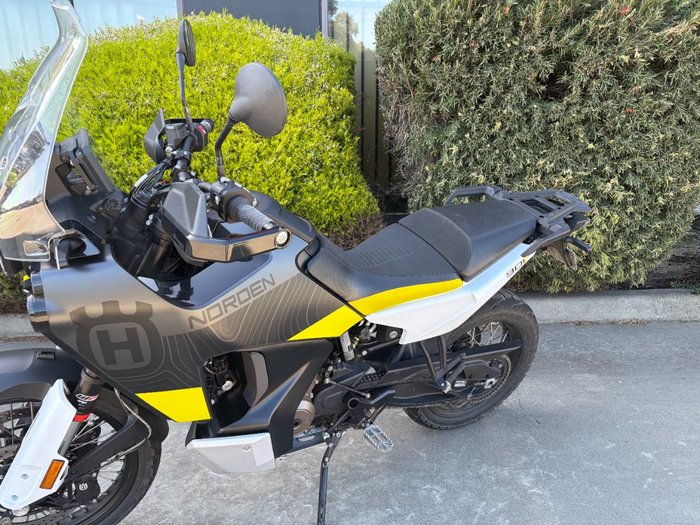 2022 Husqvarna NORDEN 901
