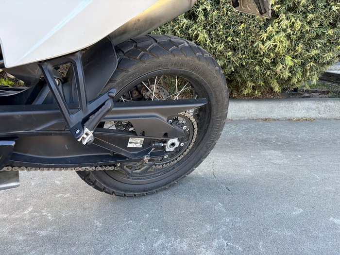2022 Husqvarna NORDEN 901