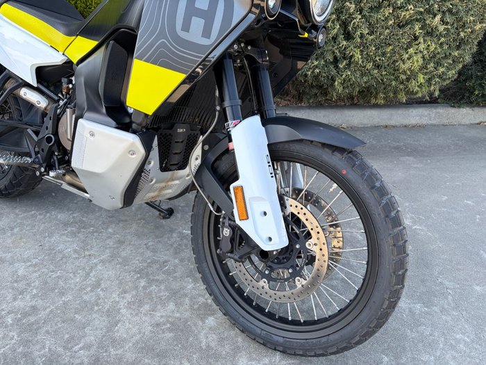 2022 Husqvarna NORDEN 901