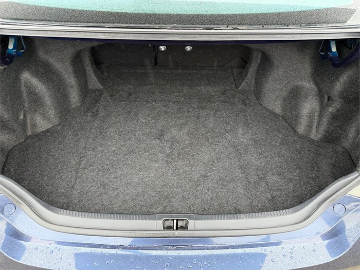 2015 TOYOTA CAMRY ATARA SX