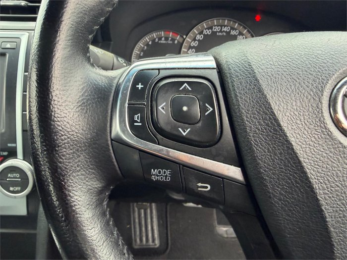 2015 TOYOTA CAMRY ATARA SX