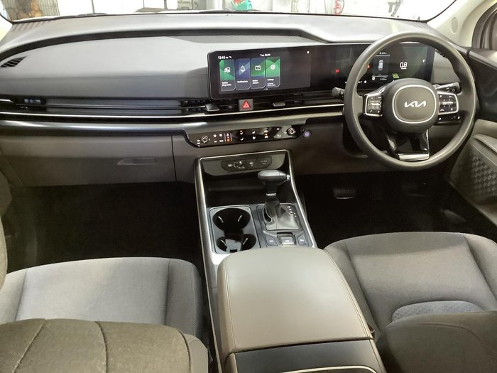 2024 Kia Carnival S