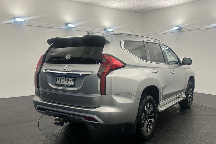 2023 Mitsubishi Pajero Sport GLS