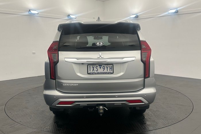 2023 Mitsubishi Pajero Sport GLS