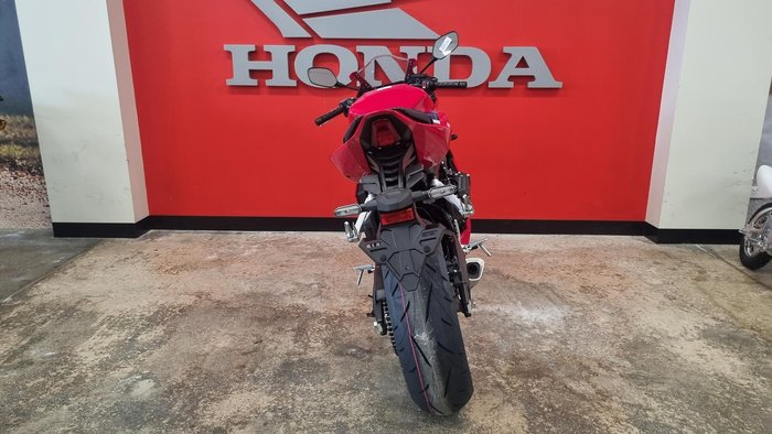 2026 Honda CBR650R E-Clutch CBR 650 Red