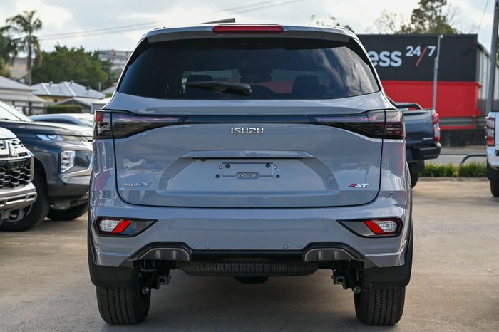 2026 Isuzu MU-X X-TERRAIN