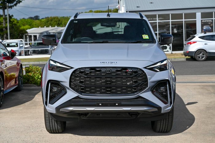 2026 Isuzu MU-X X-TERRAIN