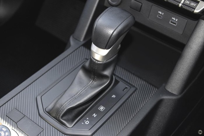 2026 Mitsubishi Triton GLX