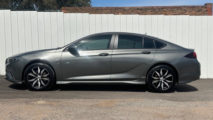 2018 Holden Commodore RS