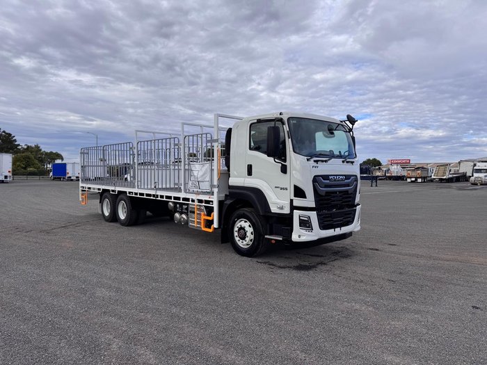 2025 Isuzu F Series FXY 260-355 AT R63 WHITE