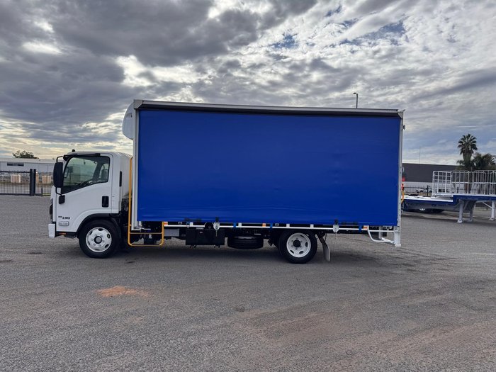 2025 Isuzu N Series NQR 88/80-190 AM D42 WHITE