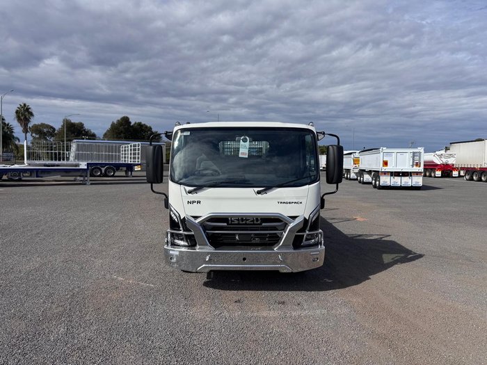 2026 Isuzu N Series NPR 45/65-175 MT D34 Tradepack WHITE