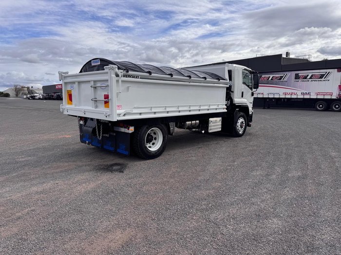 2025 Isuzu F Series FVD 170-300 AT R47 WHITE