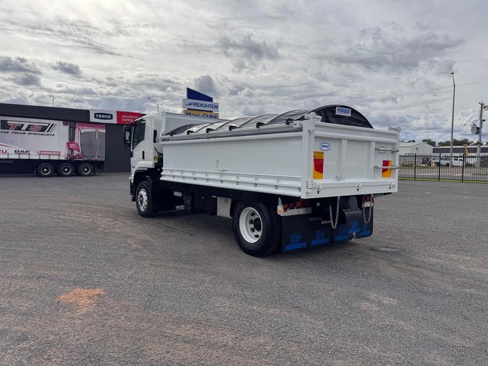 2025 Isuzu F Series FVD 170-300 AT R47 WHITE