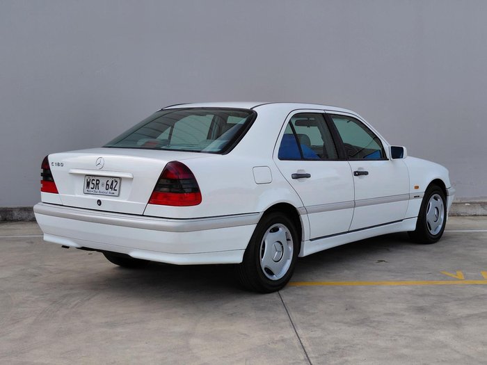 1999 Mercedes-Benz C-Class C180 Classic