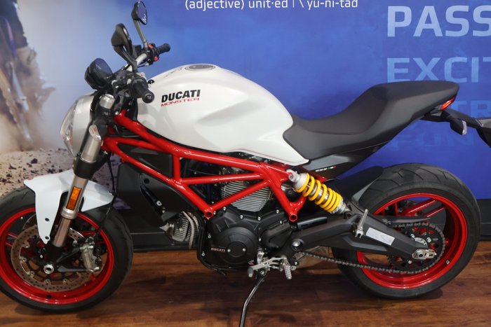 2017 Ducati MONSTER 659 (ABS) White