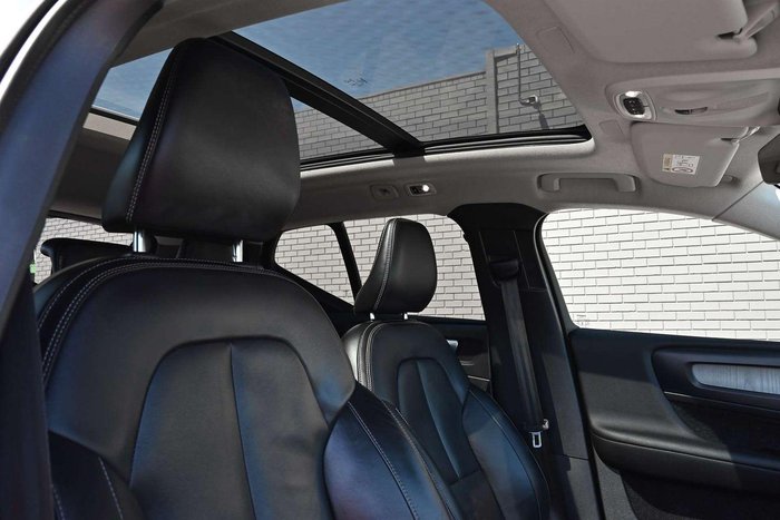 2021 Volvo XC40 T4 Inscription