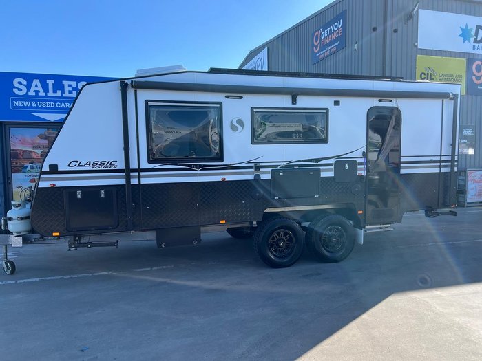 2022 Supreme Classic Tourer 21'