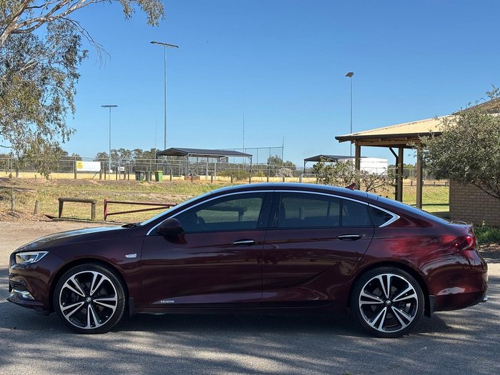 2018 Holden Calais V