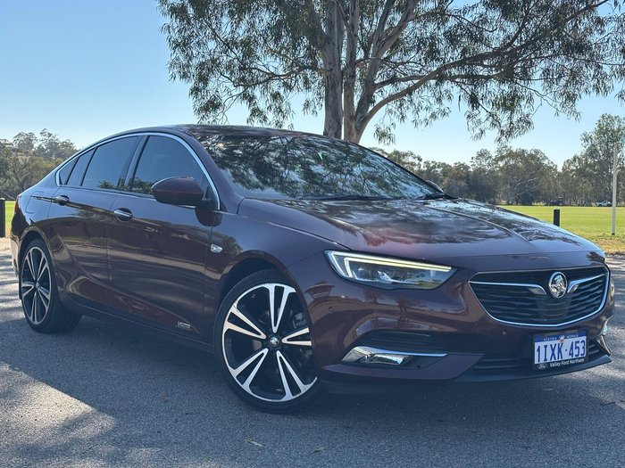 2018 Holden Calais