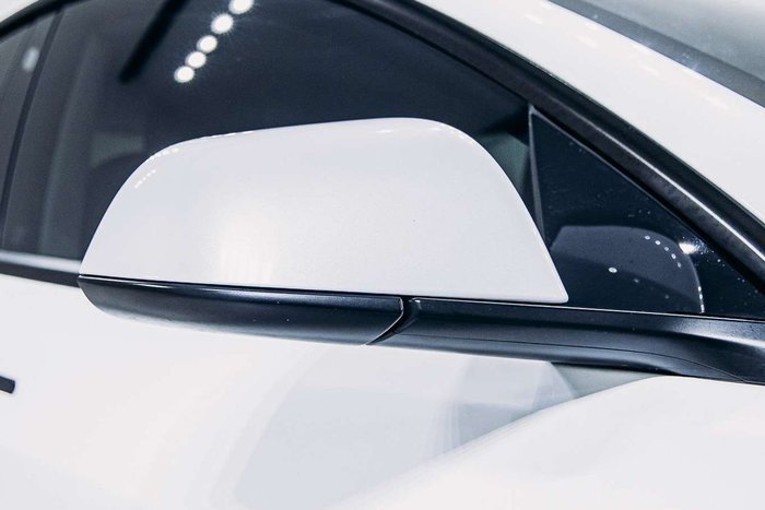2022 Tesla Model 3 REAR-WHEEL DRIVE