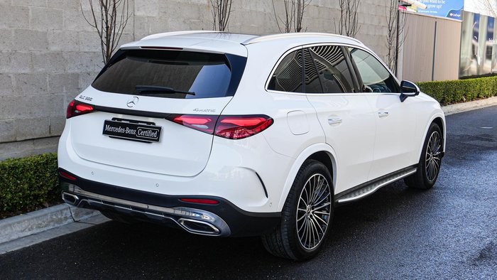 2025 Mercedes-Benz GLC-Class