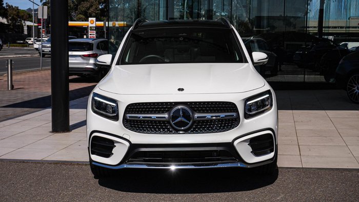 2025 Mercedes-Benz GLB-Class