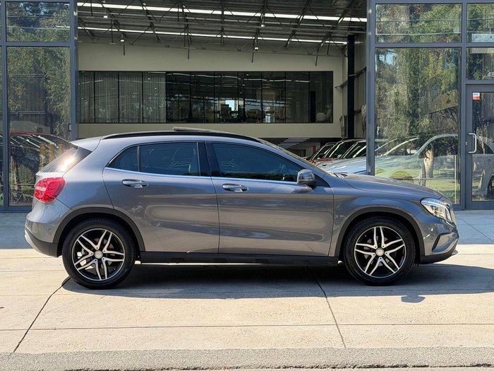 2016 Mercedes-Benz GLA-Class GLA180