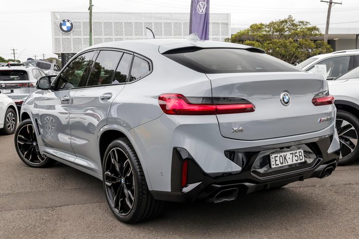 2021 BMW X4 M40i
