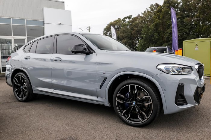 2021 BMW X4 M40i