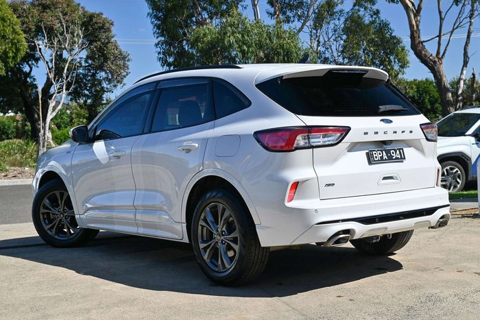 2021 Ford Escape ST-Line