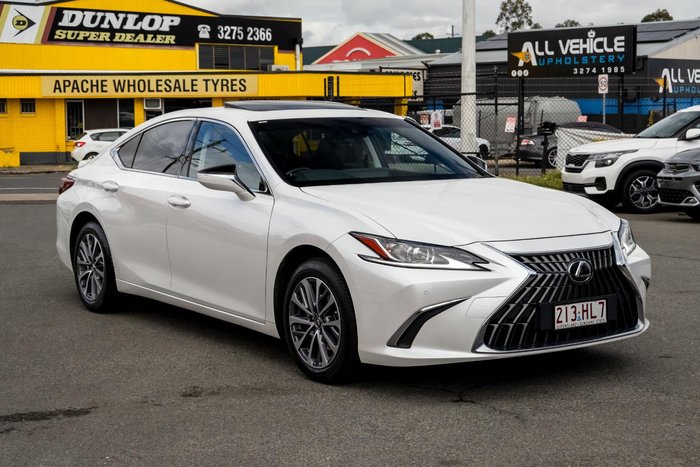 2023 Lexus ES 300h Luxury