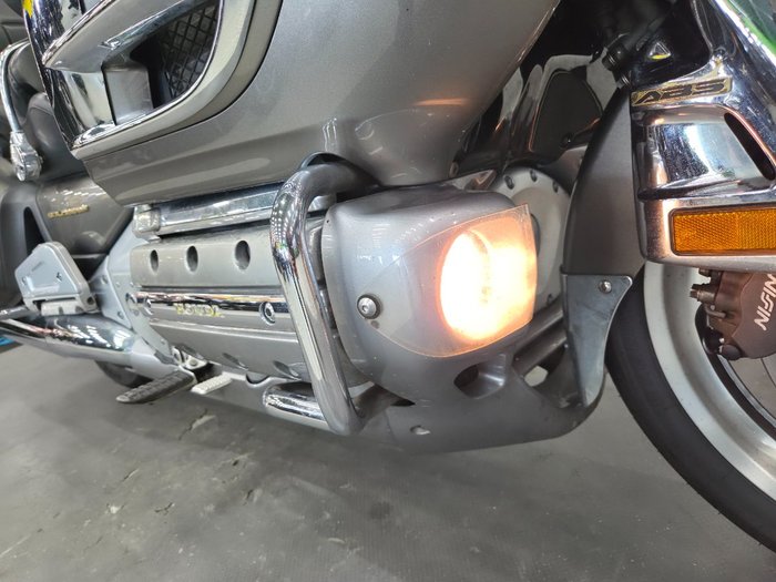 2003 Honda GL1800 (GL1800A) GOLDWING BEIGE