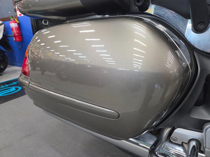 2003 Honda GL1800 (GL1800A) GOLDWING BEIGE
