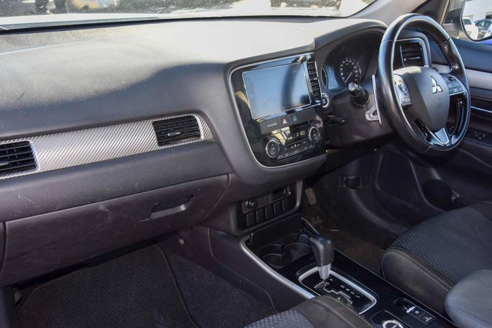 2018 Mitsubishi Outlander LS