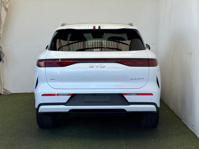 2026 BYD SEALION 8 Dynamic FWD