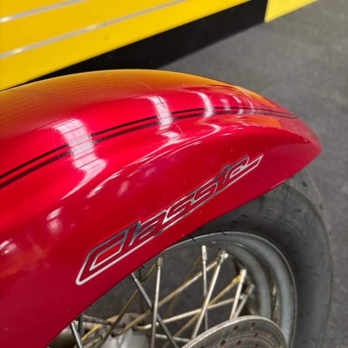 2006 Yamaha XVS650 V-STAR CUSTOM Red