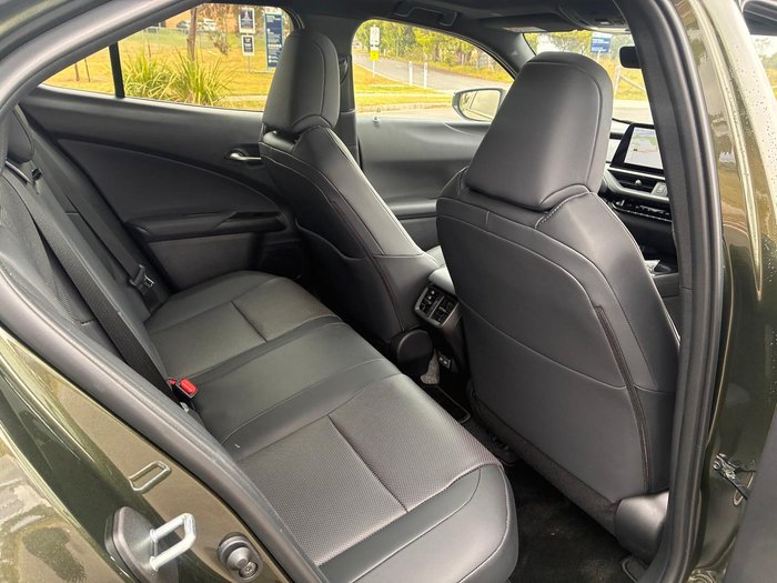 2026 Lexus UX 300h Sport Luxury