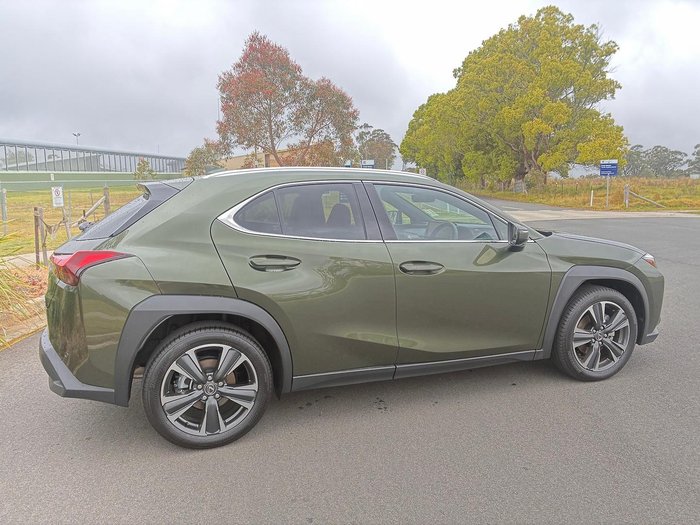 2026 Lexus UX 300h Sport Luxury